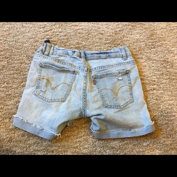 Two small for my daughter - Picture 2 of 3